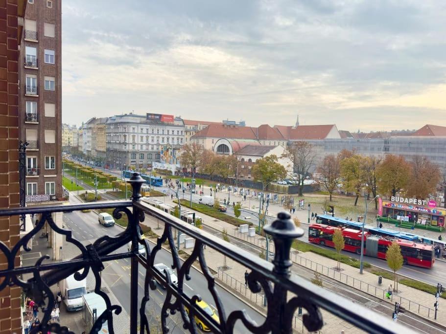 Premium Apartment By Hi - Central 2 Bedroom - Best View Budapest Exterior foto
