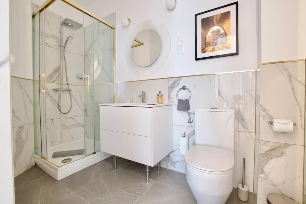 Premium Apartment By Hi - Central 2 Bedroom - Best View Budapest Exterior foto